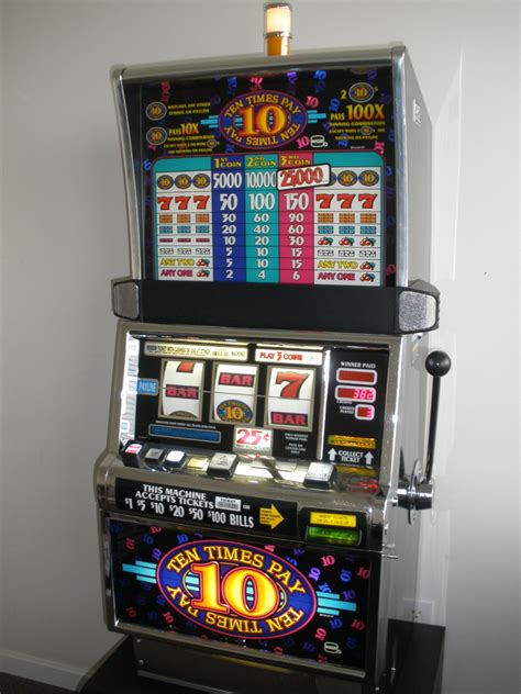 The ONLY Slot Machine That Pays At R.